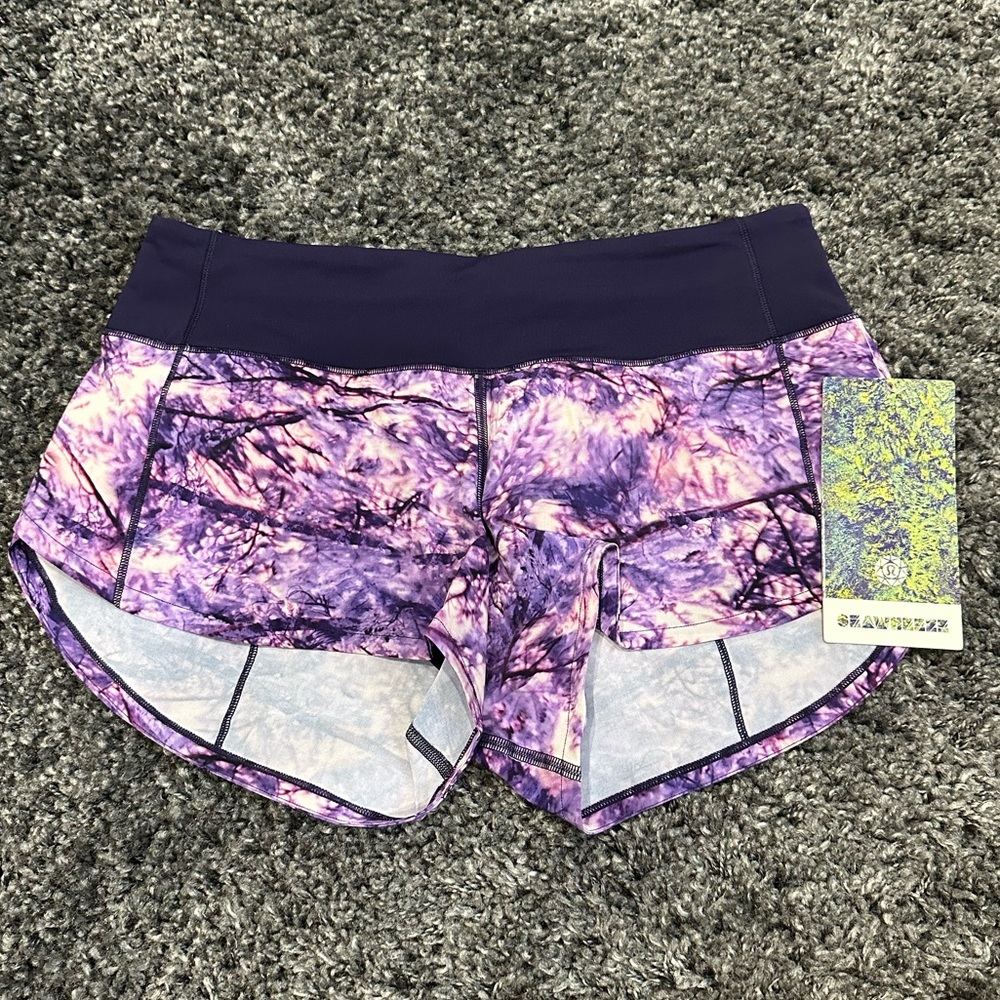 NWT Lululemon SeaWheeze Speed Up Shorts - Size 4